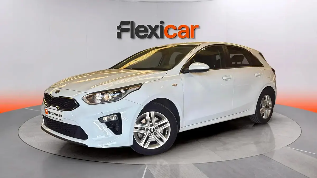 Usado Kia Ceed 101 CV (74 kW) 2020 Blanco Utilitario