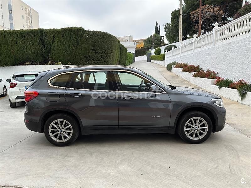 Usado BMW X1 116 CV (85 kW) 2016 Gris / plata SUV