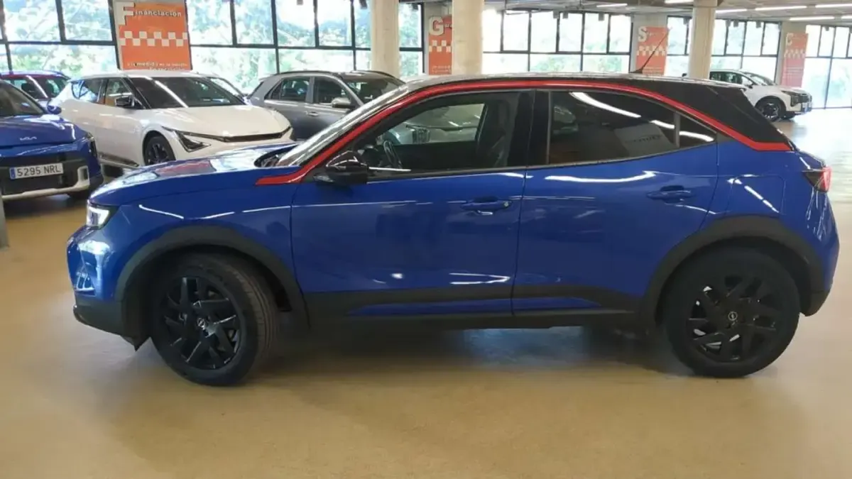 Usado Opel Mokka-e GS Line 100 kW (136 CV) 2022 Azul SUV