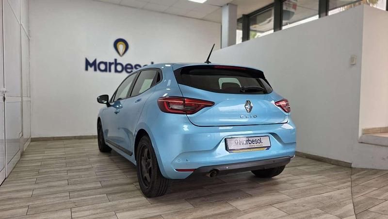 Usado Renault Clio V Intens 91 CV (66 kW) 2022 Azul Utilitario