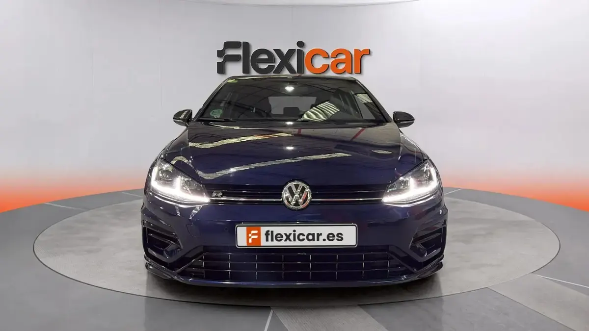 Usado VW Golf VII R 310 CV (228 kW) 2018 Azul Berlina