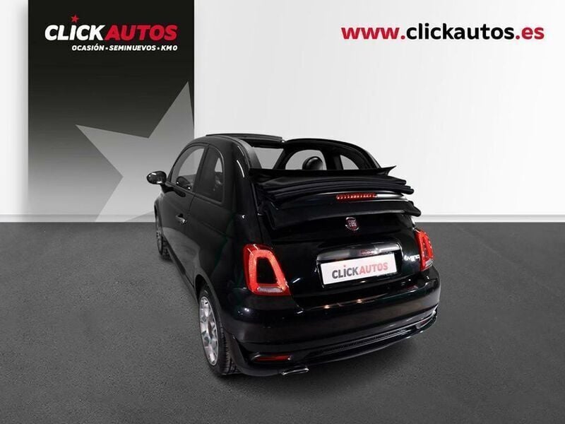Usado Fiat 500 Sport 70 CV (51 kW) 2022 Negro Descapotable