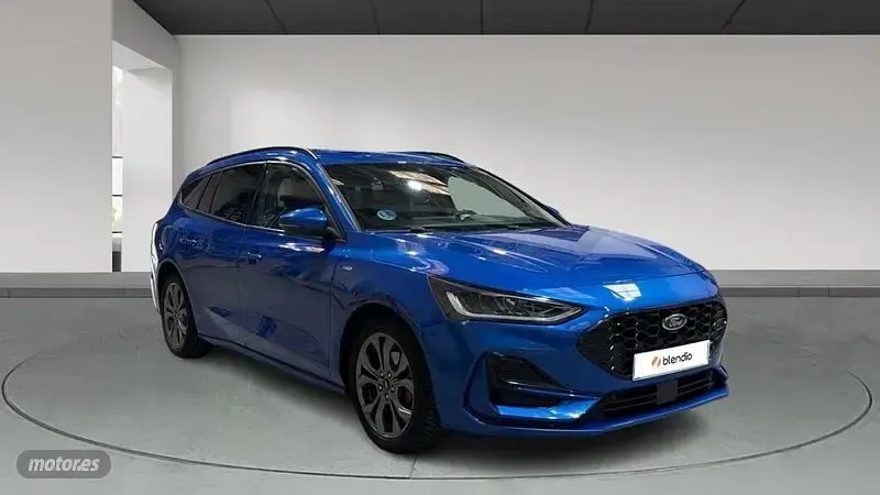 Usado Ford Focus ST-Line 125 CV (91 kW) 2024 Azul Familiar
