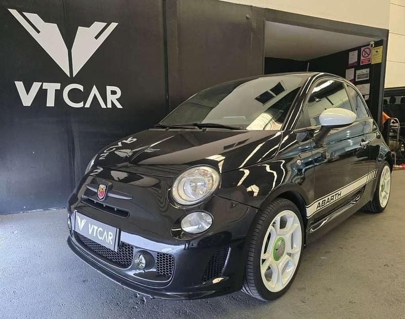 Usado Abarth 500 135 CV (99 kW) 2014 Negro Utilitario