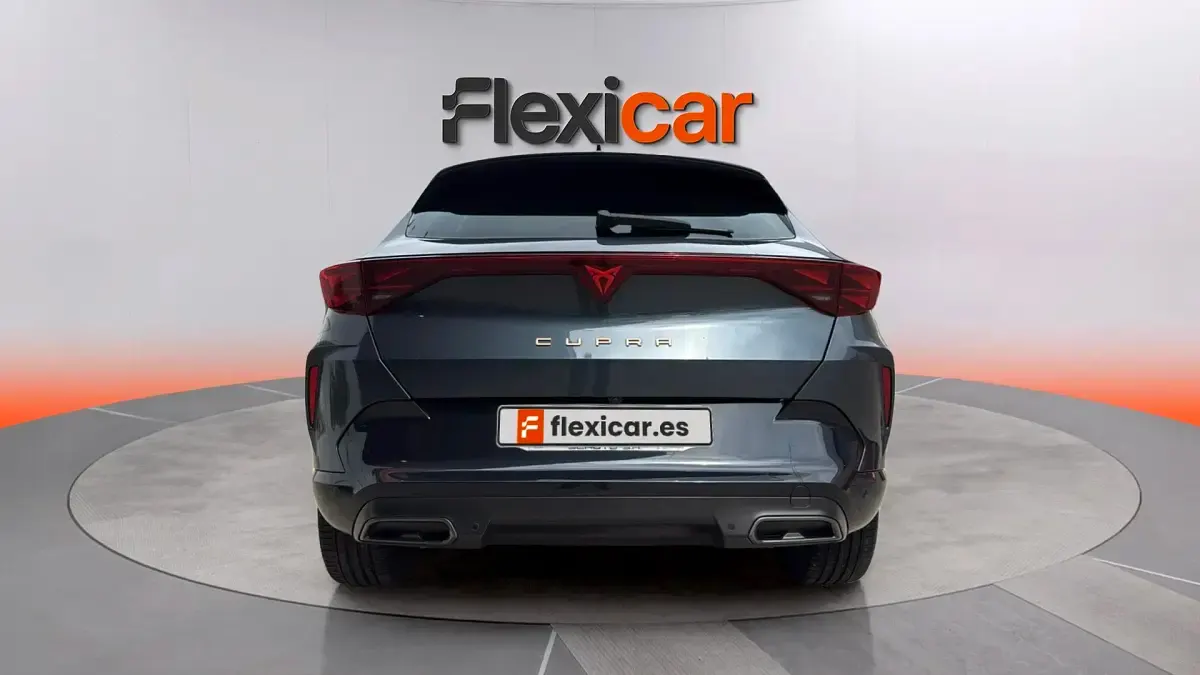 Usado Cupra Formentor 150 CV (110 kW) 2024 Gris SUV