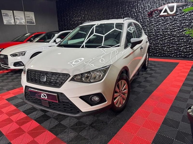 Usado Seat Arona Reference 95 CV (69 kW) 2020 Blanco SUV