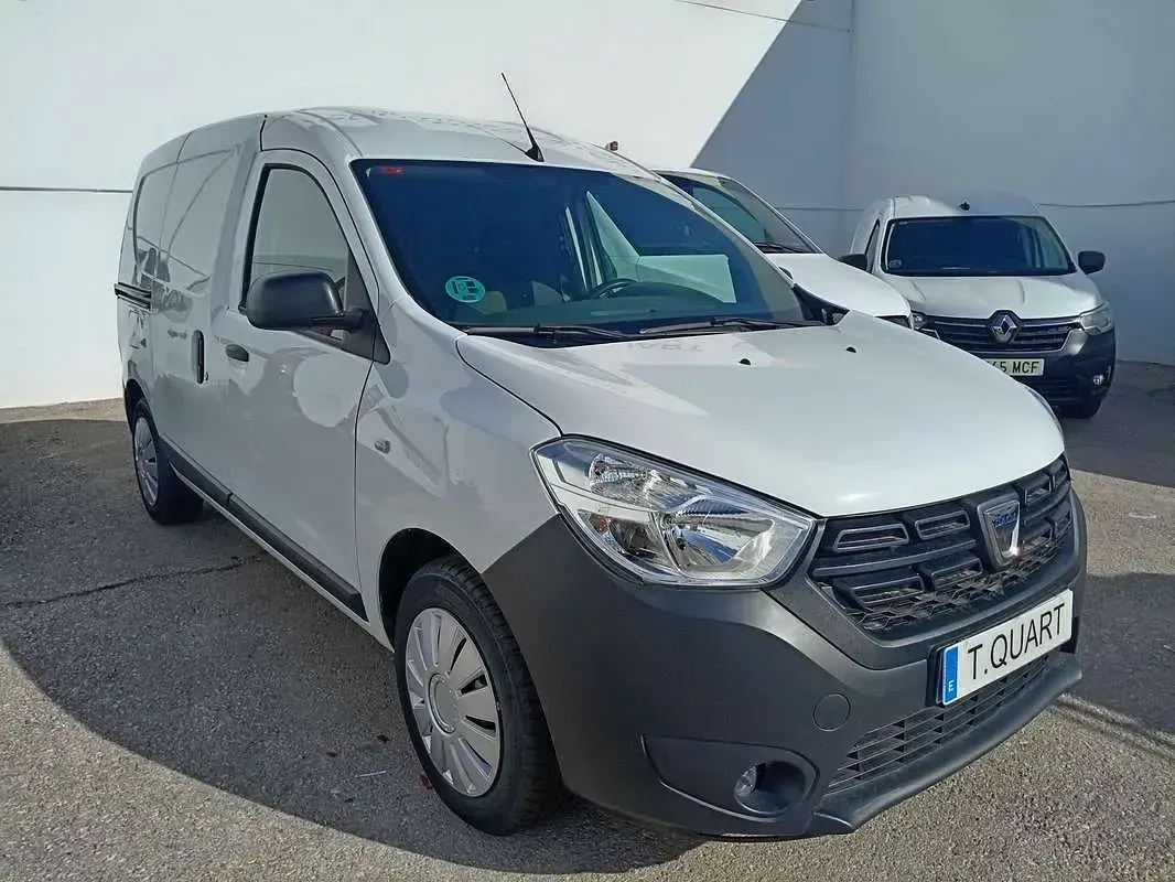 Usado Dacia Dokker Essentiel 95 CV (69 kW) 2021 Monovolumen