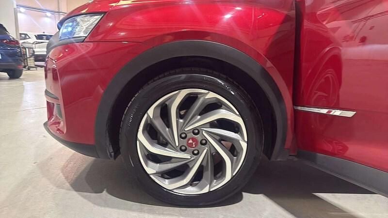 Usado DS Automobiles DS7 Crossback Be Chic 130 CV (95 kW) 2020 Rojo SUV