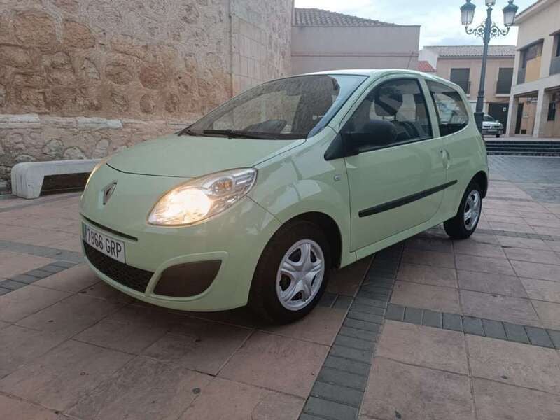 Verde Usado 2008 Renault Twingo Authentique Utilitario | 3900 € (Precio justo) - Imagen 1/4