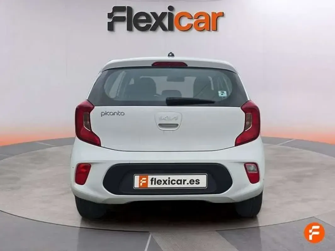 Usado Kia Picanto 67 CV (49 kW) 2023 Blanco Utilitario