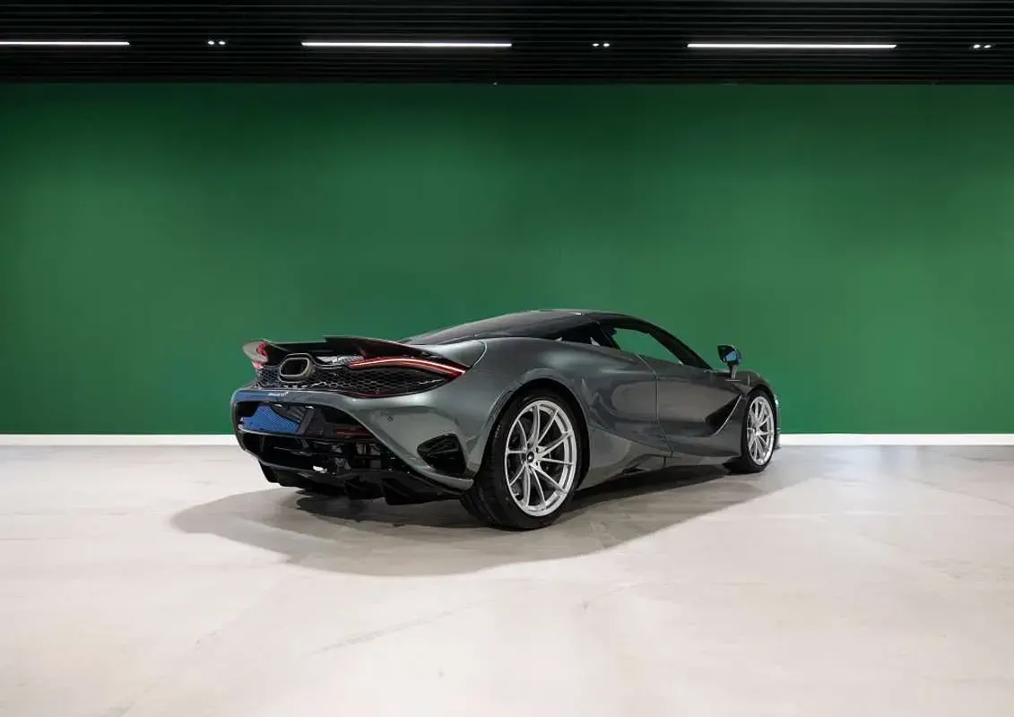 Nuevo McLaren 750S 751 CV (552 kW) 2026 Verde Coupe