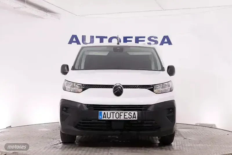Usado Citroën Berlingo 100 CV (73 kW) 2024 Blanco Monovolumen