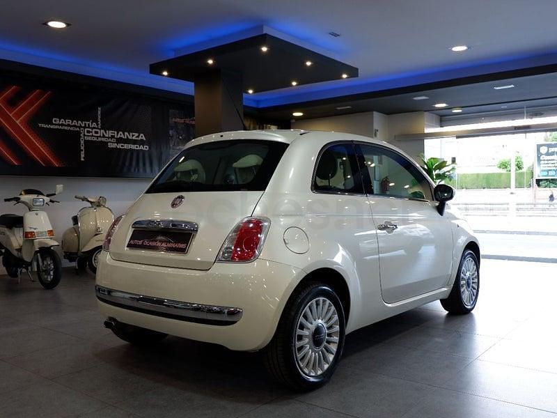 Usado Fiat 500 Lounge 75 CV (55 kW) 2009 Blanco Berlina