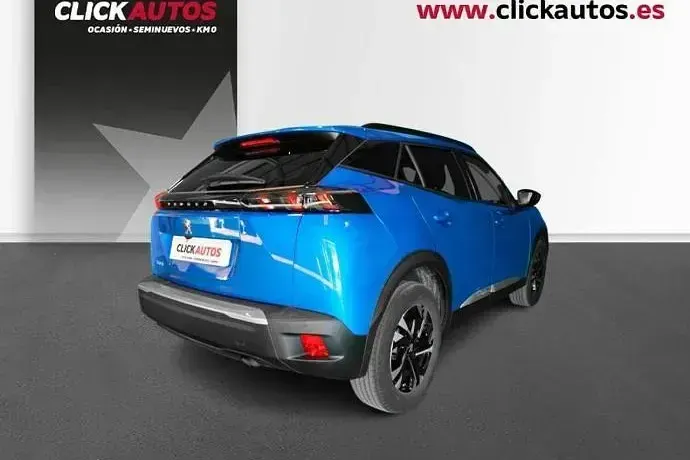 Usado Peugeot 2008 Allure 100 CV (73 kW) 2022 SUV