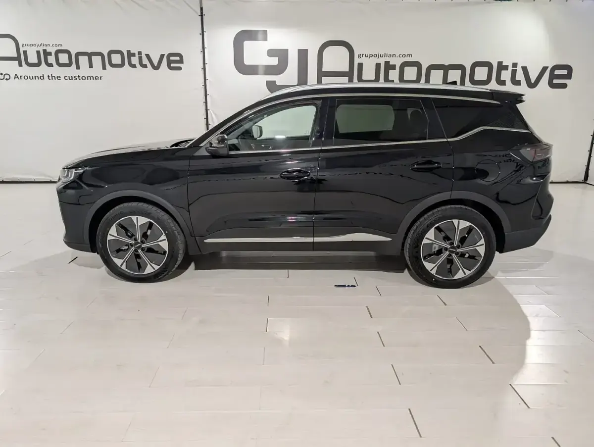 Nuevo Ebro s700 Luxury 147 CV (108 kW) 2025 Negro SUV