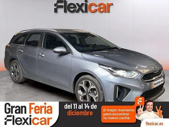Gris / plata Usado 2022 Kia Ceed Utilitario | 17.490 € (Precio justo) - Imagen 1/4