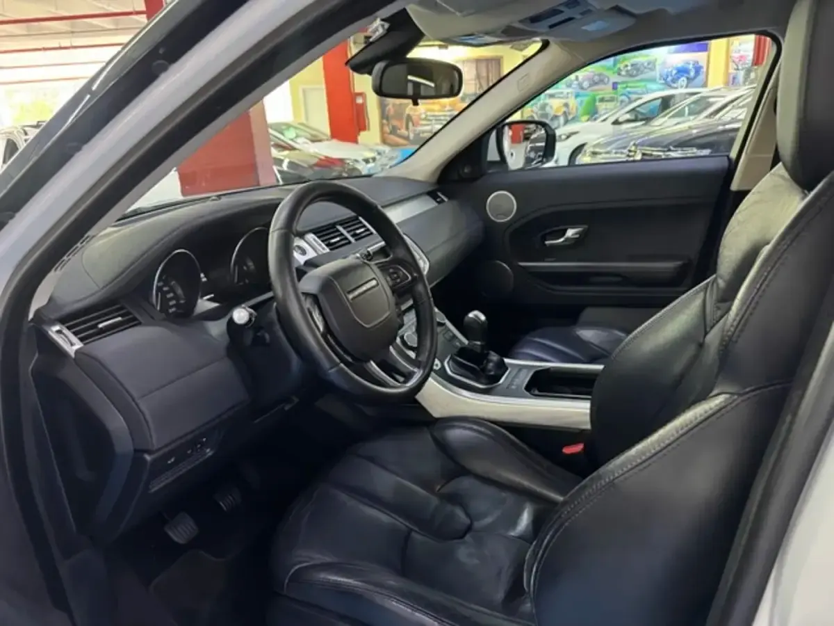 Usado Land Rover Range Rover evoque Prestige 150 CV (110 kW) 2011 Blanco SUV