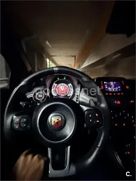 Usado Abarth 595C Turismo 165 CV (121 kW) 2019 Rojo Descapotable