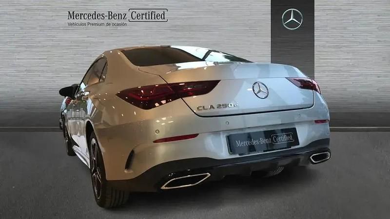 Usado Mercedes CLA250e AMG line 218 CV (160 kW) 2024 Gris Coupe