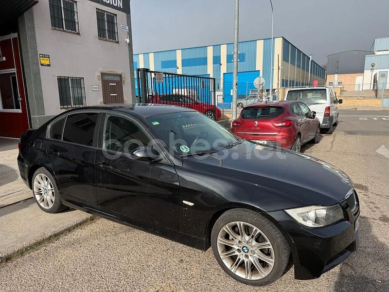 Usado BMW 320 177 CV (130 kW) 2007 Gris / plata Berlina
