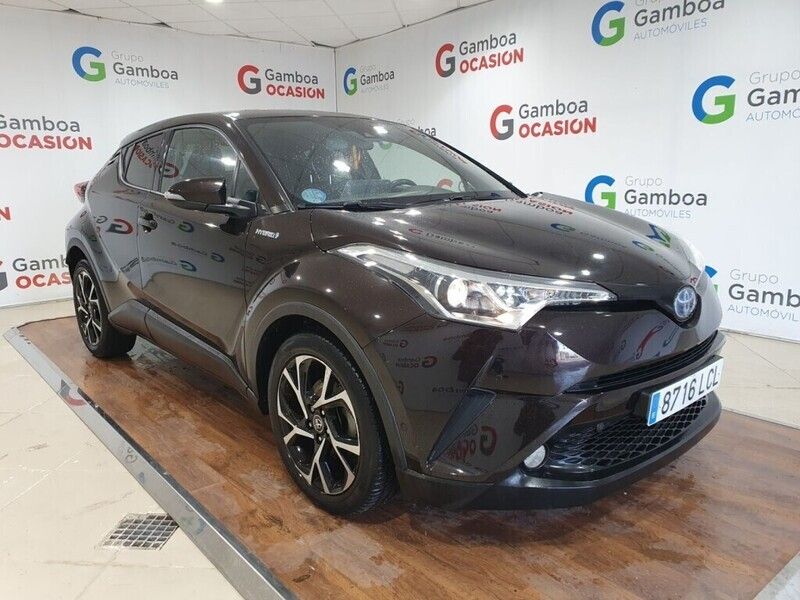 Usado Toyota C-HR Advance 122 CV (89 kW) 2019 Marrón SUV