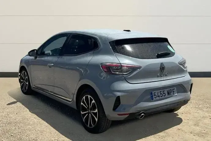 Usado Renault Clio Techno 90 CV (66 kW) 2024 Utilitario