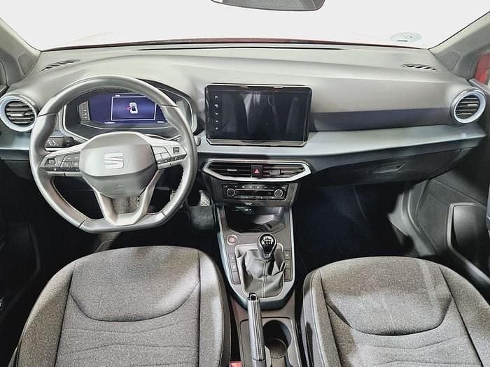 Usado Seat Arona Xperience 110 CV (80 kW) 2021 Rojo SUV