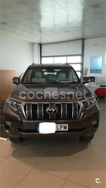 Usado Toyota Land Cruiser Limited 204 CV (150 kW) 2021 Gris / plata SUV