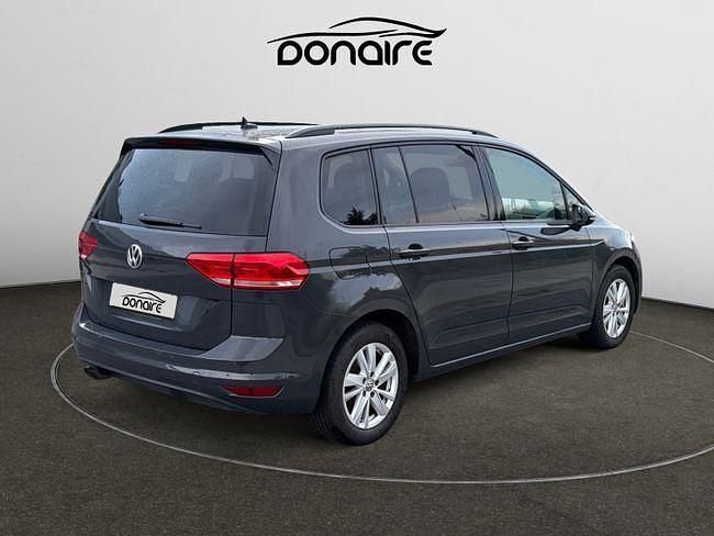 Usado VW Touran Sportline 150 CV (110 kW) 2020 Gris / plata Monovolumen