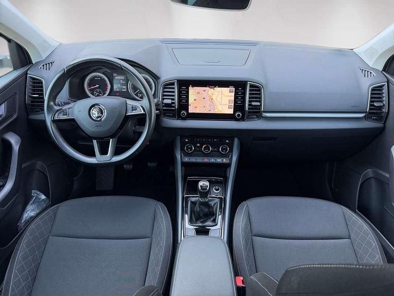 Usado Skoda Karoq Ambition 150 HP (110 kW) 2018 Branco SUV