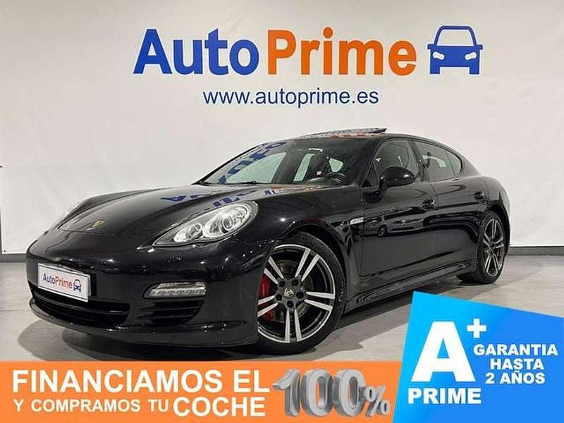 Begagnad Porsche Panamera 250 HK (183 kW) 2012 Svart Halvkombi