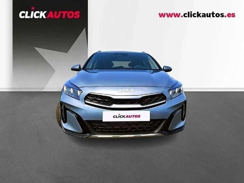 Usado Kia XCeed Active 101 CV (74 kW) 2024 Plateado SUV