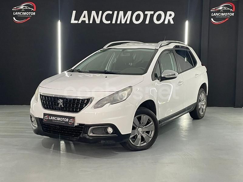 Usado Peugeot 2008 Allure 110 CV (80 kW) 2018 Blanco SUV