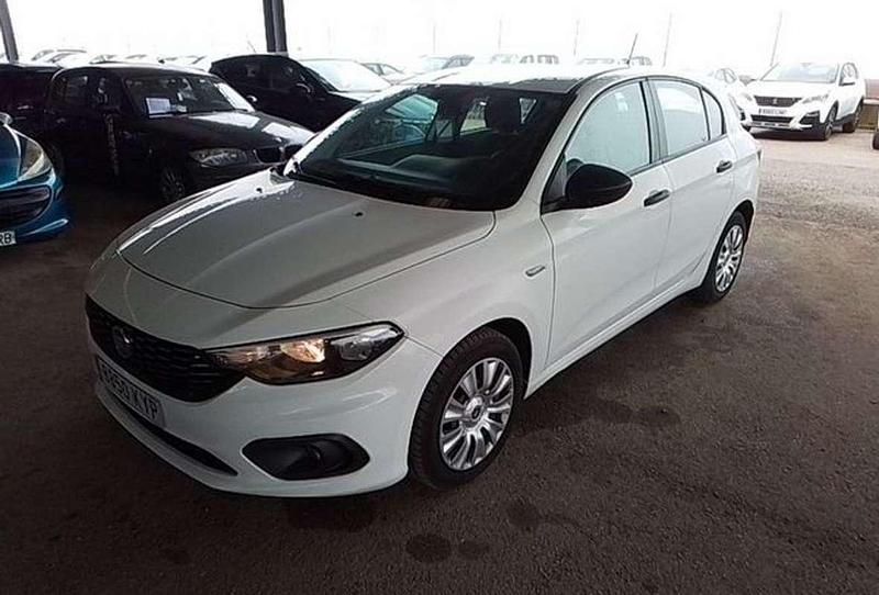 Blanco Usado 2019 Fiat Tipo Business Utilitario | 9806 € (Buen precio) - Imagen 1/2