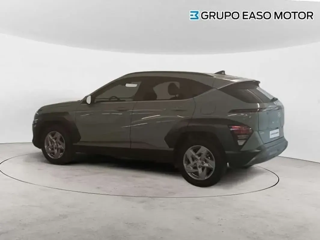 Nuevo Hyundai Kona 101 CV (74 kW) 2025 Verde SUV