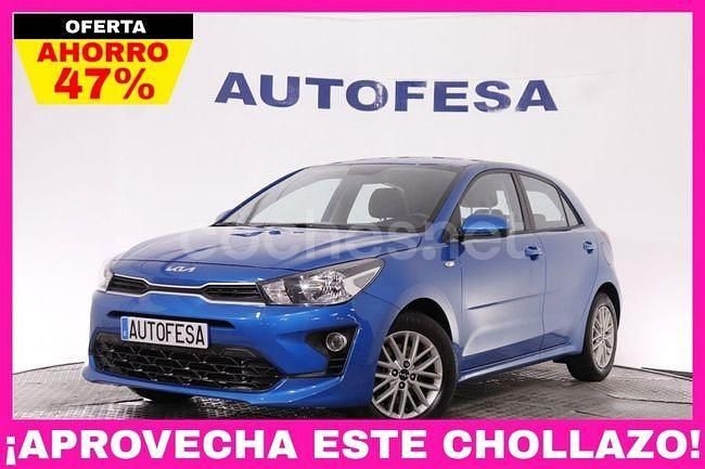 Azul Usado 2022 Kia Rio Berlina | 12.350 € (Buen precio) - Imagen 1/4