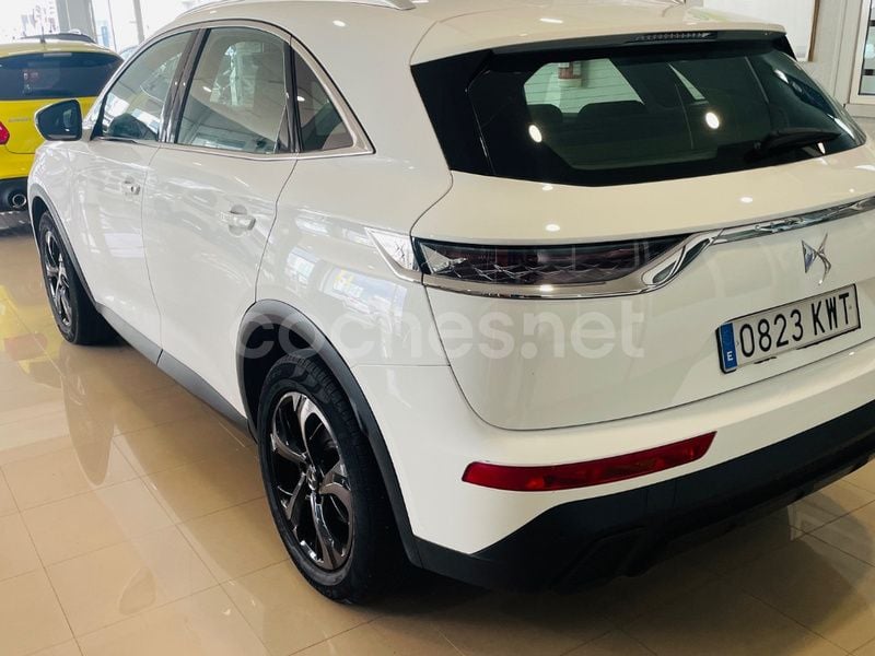 Usado DS Automobiles DS7 Crossback So Chic 130 CV (95 kW) 2019 Blanco SUV