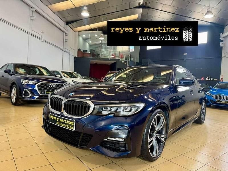 Azul Usado 2022 BMW 318 M Sport Berlina | 27.900 € (Precio justo) - Imagen 1/4