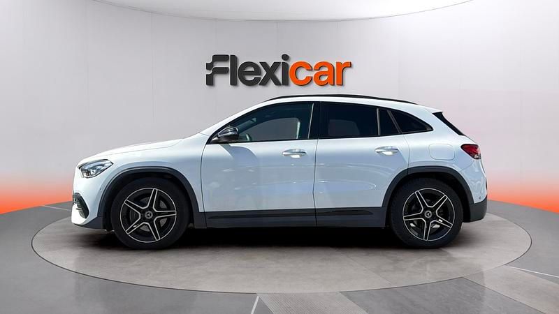 Usado Mercedes GLA200 150 CV (110 kW) 2020 Blanco SUV