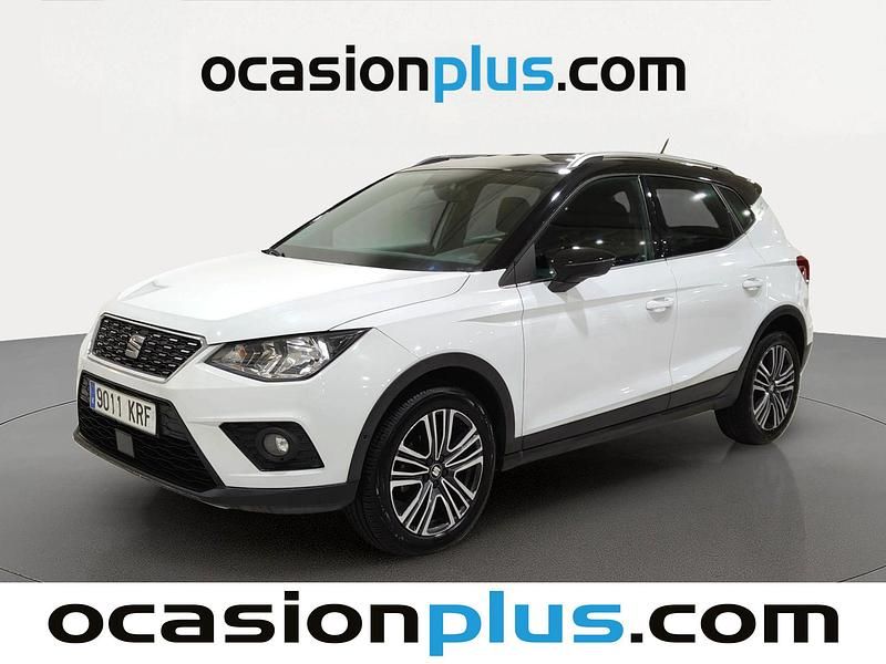 Usado Seat Arona Ecomotive 115 CV (84 kW) 2018 Blanco SUV