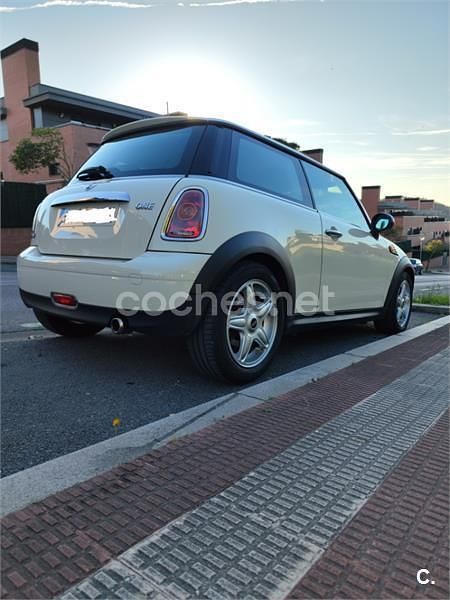 Usado Mini ONE 75 CV (55 kW) 2010 Blanco Utilitario