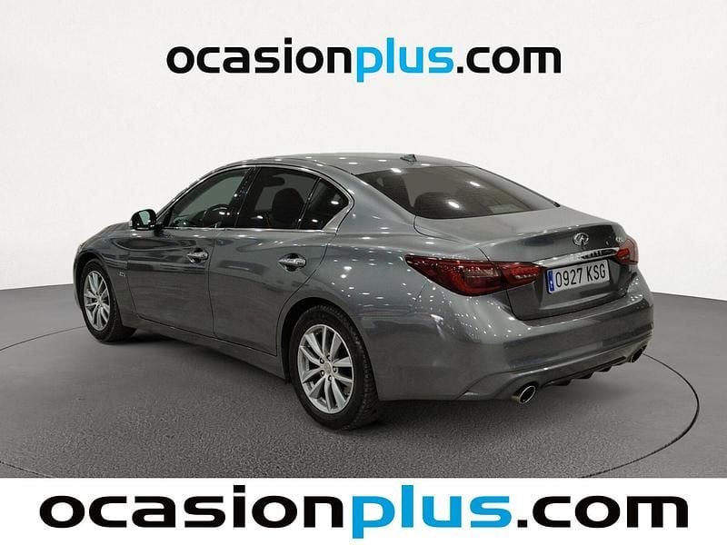 Usado Infiniti Q50 Premium 170 CV (125 kW) 2018 Gris Berlina