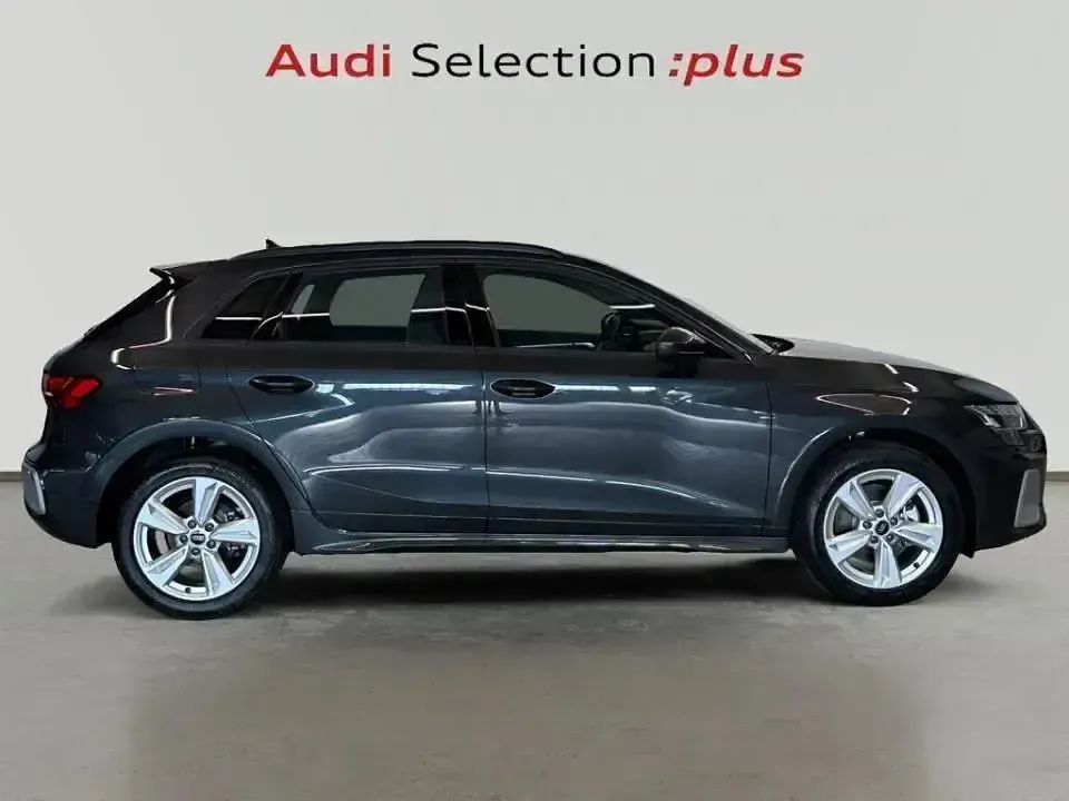 Nuevo Audi A3 Advanced 204 CV (150 kW) 2026 Gris Berlina