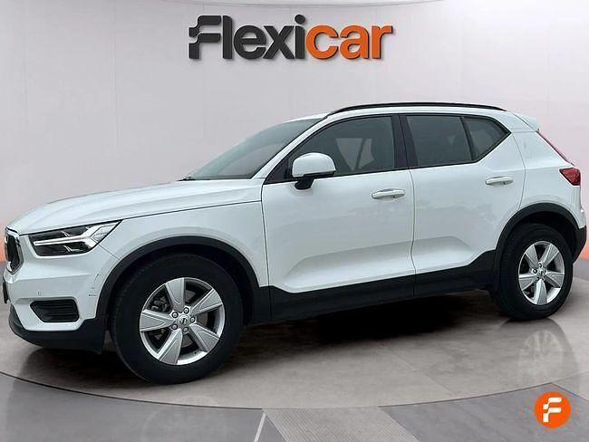 Usado Volvo XC40 Momentum 129 CV (94 kW) 2021 Blanco SUV