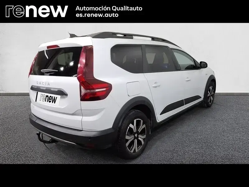Usado Dacia Jogger Comfort 100 CV (73 kW) 2022 Blanco Monovolumen