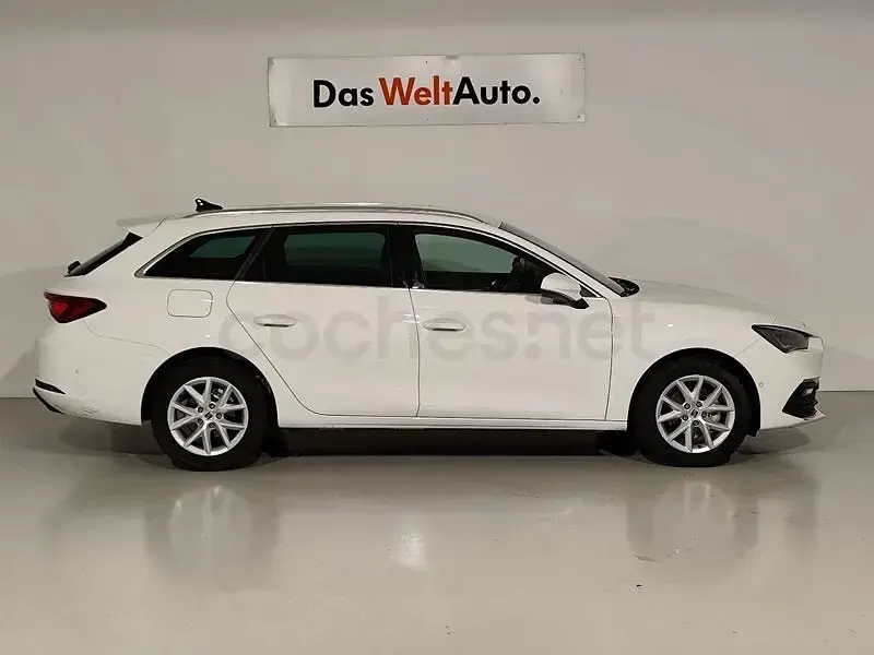 Begagnad Seat Leon Style 116 HK (85 kW) 2025 Vit Kombi