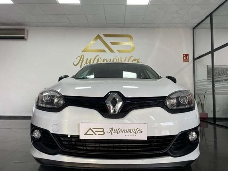 Usado Renault Mégane III Expression 116 CV (85 kW) 2013 Blanco Utilitario