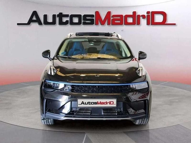 Begagnad Lynk & Co 01 264 HK (194 kW) 2022 Svart SUV