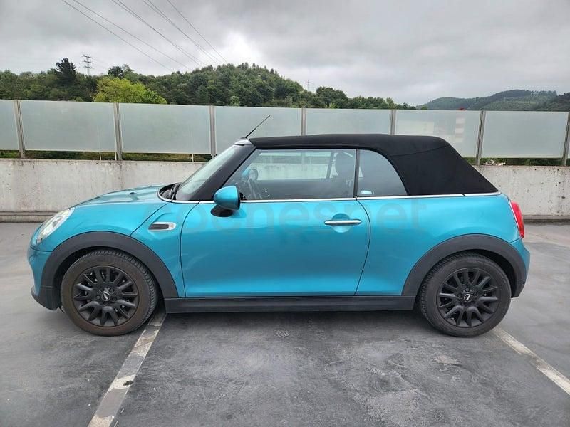 Usado Mini One Cabriolet 102 CV (75 kW) 2017 Verde Descapotable