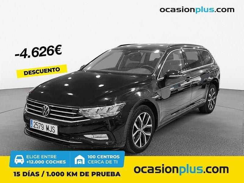 Gris / plata Usado 2023 VW Passat Executive Familiar | 29.490 € (Precio justo) - Imagen 1/4